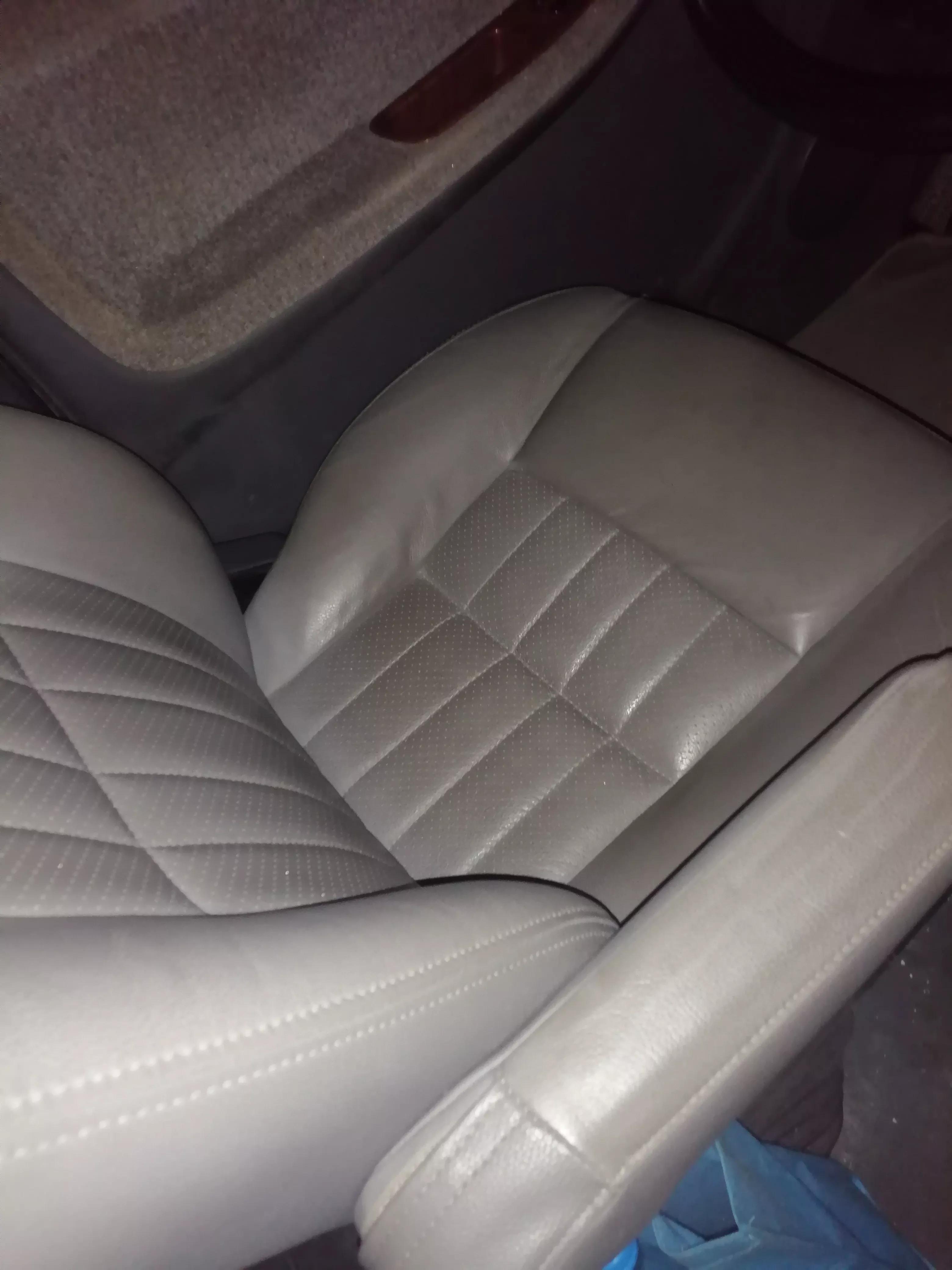 13岁开奔驰小车,车龄超20年的奔驰面包车