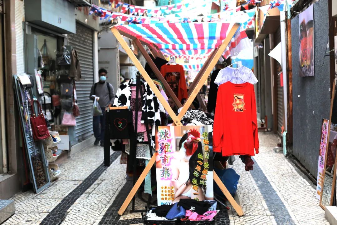 烂鬼楼巡礼?红白蓝街?12月澳门旅行,不可错过这个周末集市