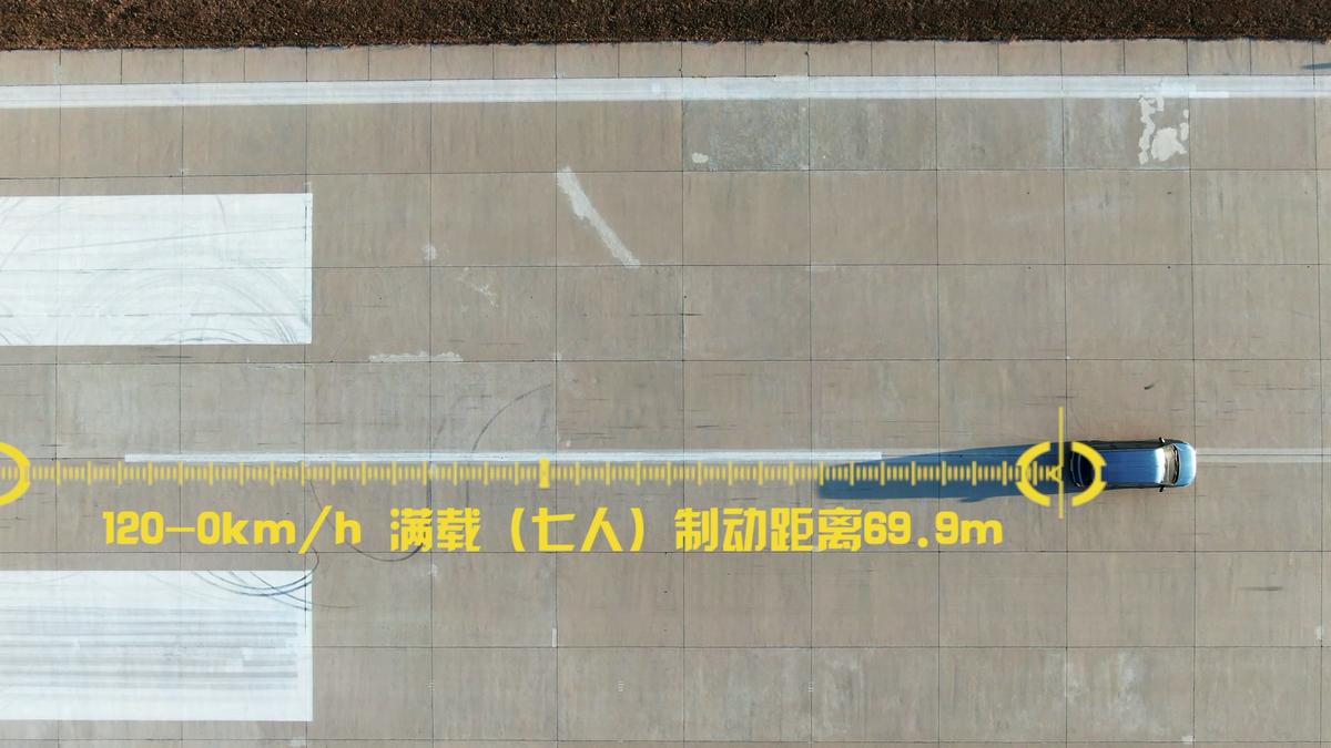 国民神车再升级试驾五菱宏光plus,最新款五菱宏光plus详细讲解