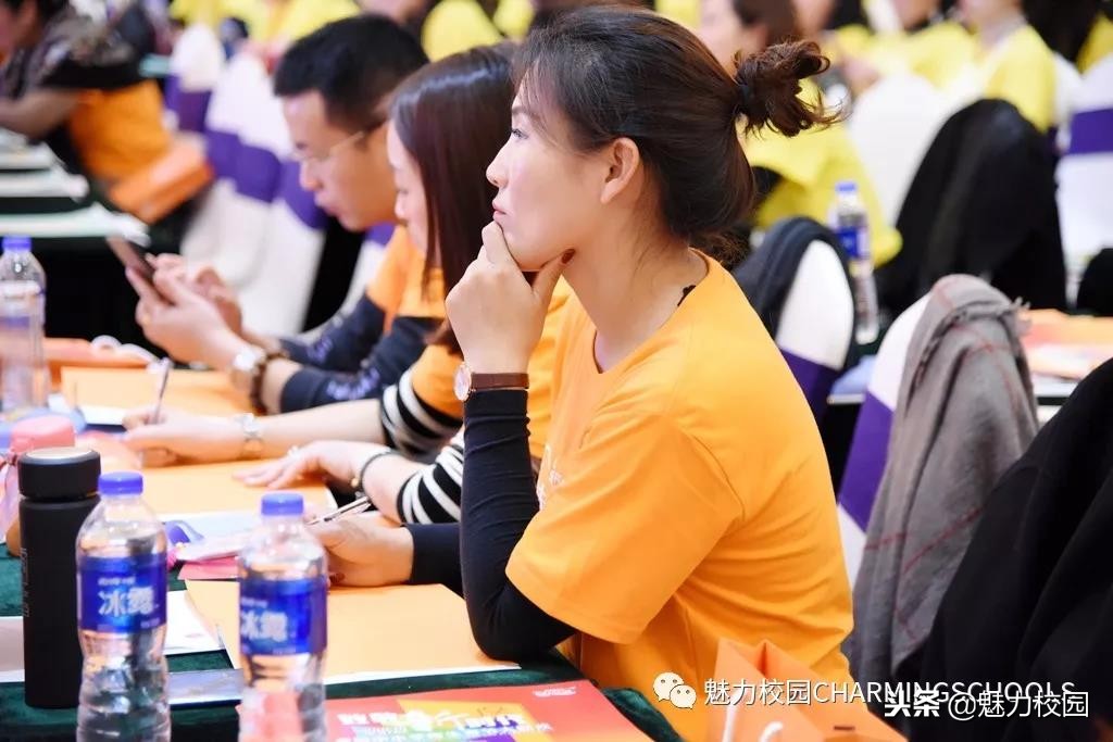 上海小荧星艺术团启蒙班,上海小荧星招生宣传视频