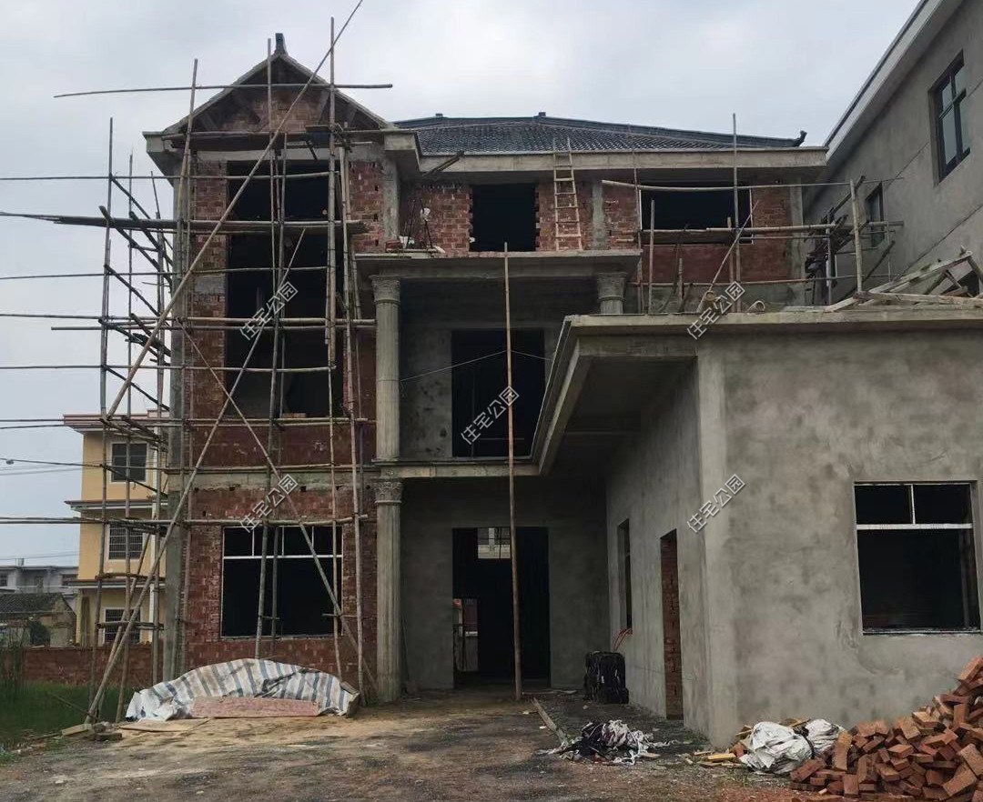 江西农村女老板自画图纸30万建房，却因技术不到位留下建房遗憾