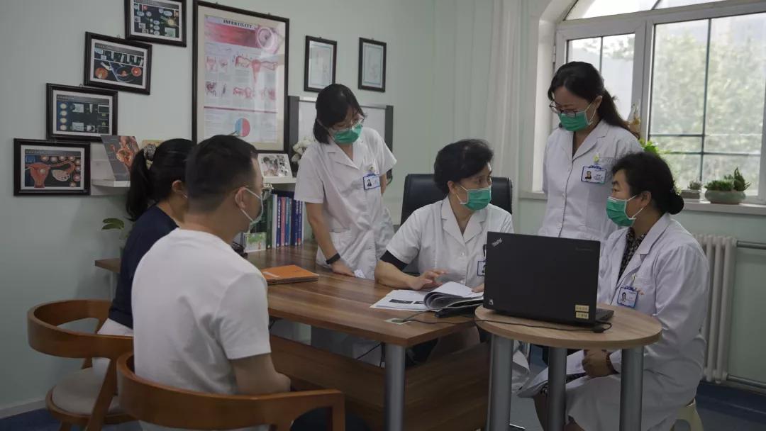 鐧惧勾灞卞ぇ寮烘牎鍏村浗,鐧惧勾瀛﹀簻寮烘牎鍏村浗