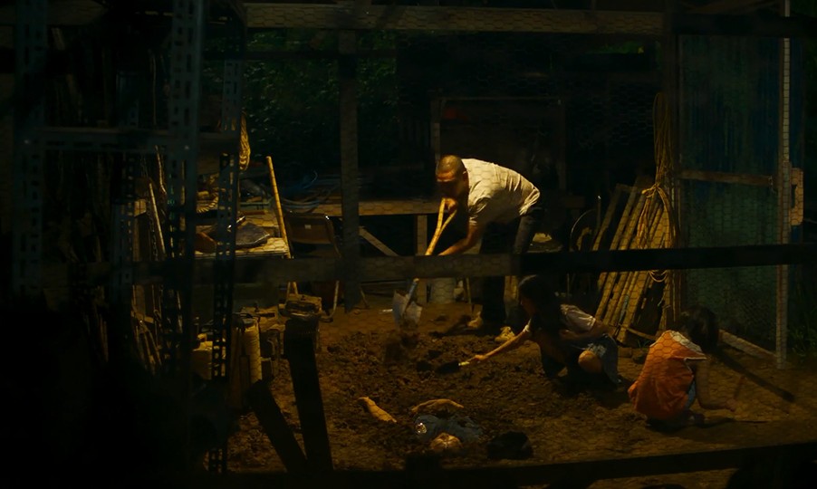 绑匪绑架一个女孩后怀疑人生,绑架犯绑架女孩子恐怖电影