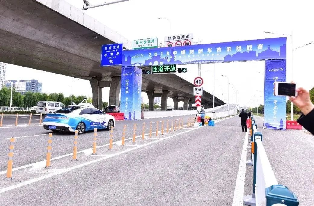 上海交大人工智能实力有多强,西安交大人工智能有多强