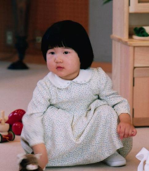 良子皇后和美智子,良子皇后有多惨