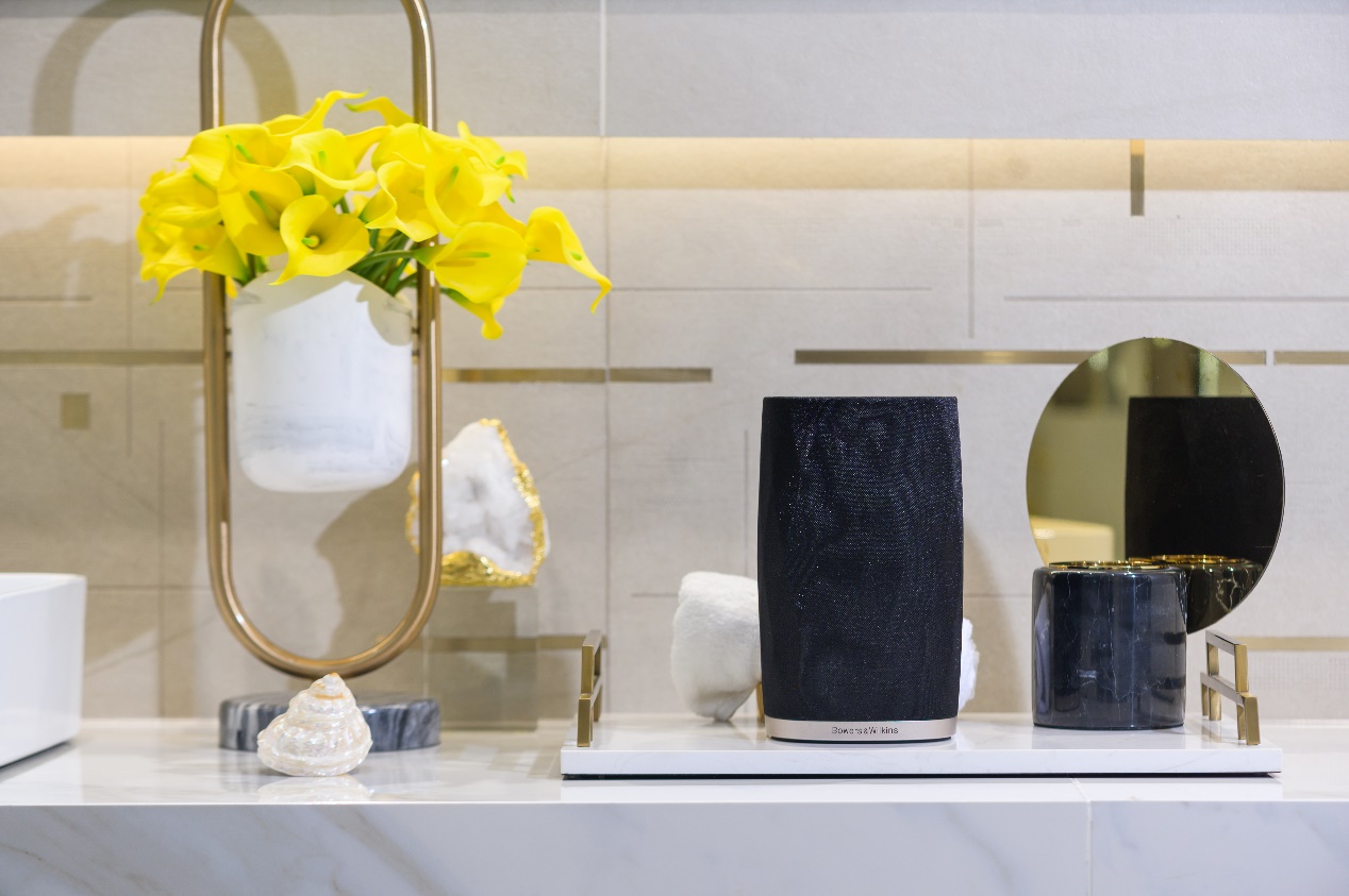 无线革命性产物，小尺寸大有内涵Bowers＆WilkinsFlex试听