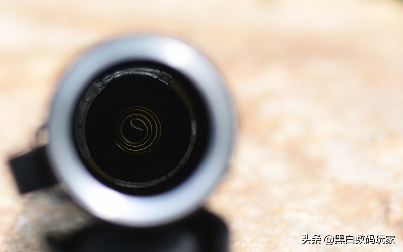 手中的EDC不能少了WUBEN务本E10