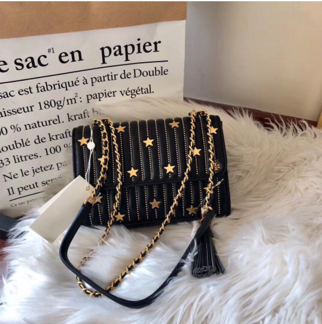 讨好女朋友的100种方法,讨好女朋友的一百种方法