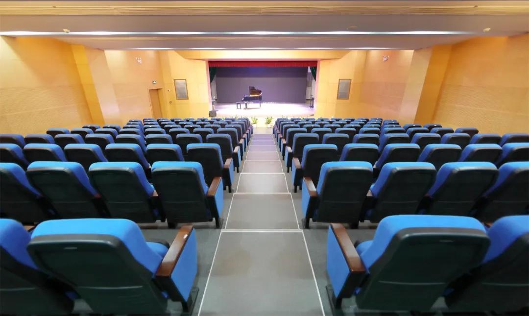 深圳新哲书院是国际学校哪个梯队,深圳新哲书院学校