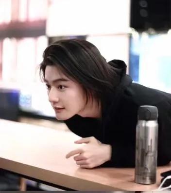 王一博肖战易烊千玺宋威龙,创四宋威龙王一博