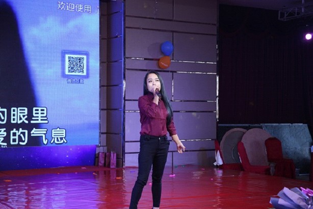 秋风送爽丹桂飘香秋雨绵绵,秋风送爽丹桂飘香秋意浓