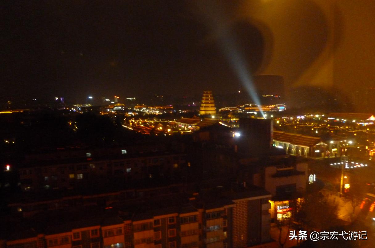 大雁塔拍视频突然灭灯,大雁塔掉的灯