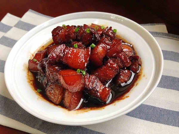 丈母娘红烧肉的正宗做法,媳妇教我做红烧肉