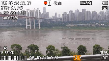 松下x1500摄像机,松下x1500专业4k60p摄像机