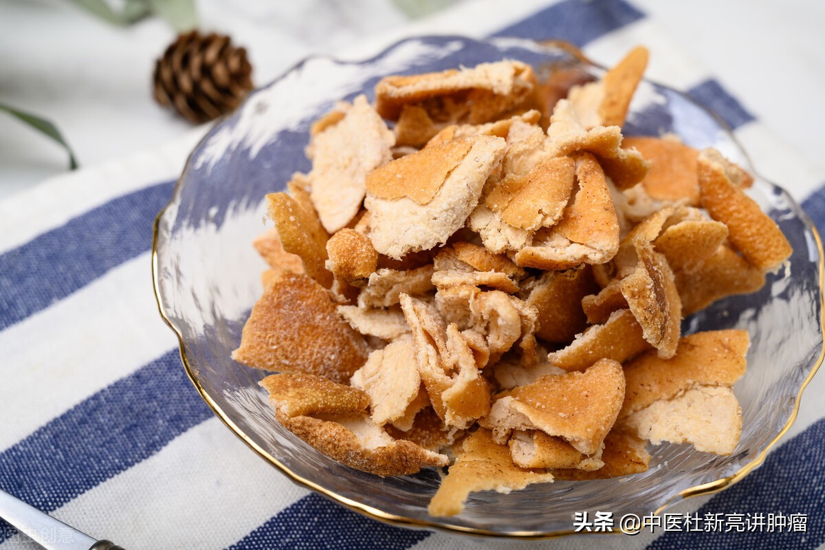 橘皮与陈皮治胃胀哪个好,陈皮治疗萎缩性胃炎