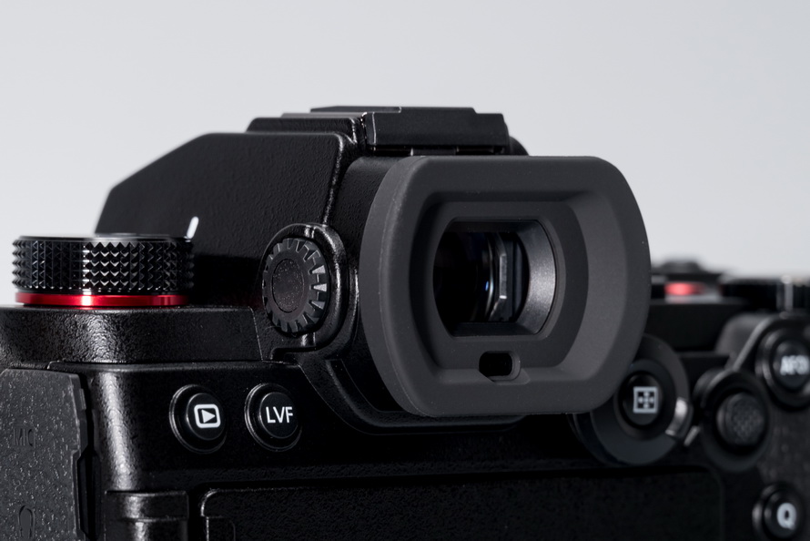 松下s5机身开箱,松下s5二代机身重量