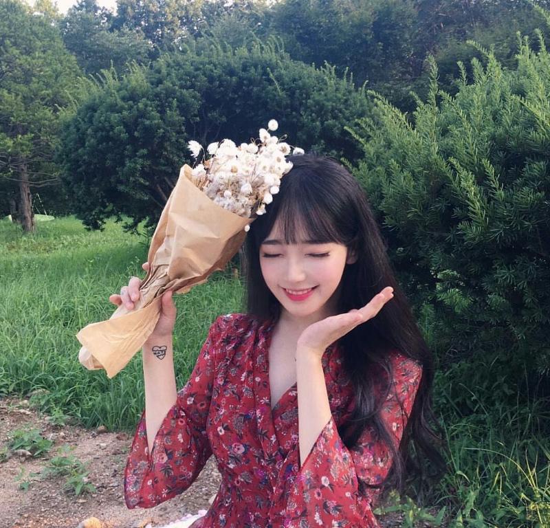 面对自己喜欢的女孩子自卑怎么办,面对喜欢的女生表现糟糕