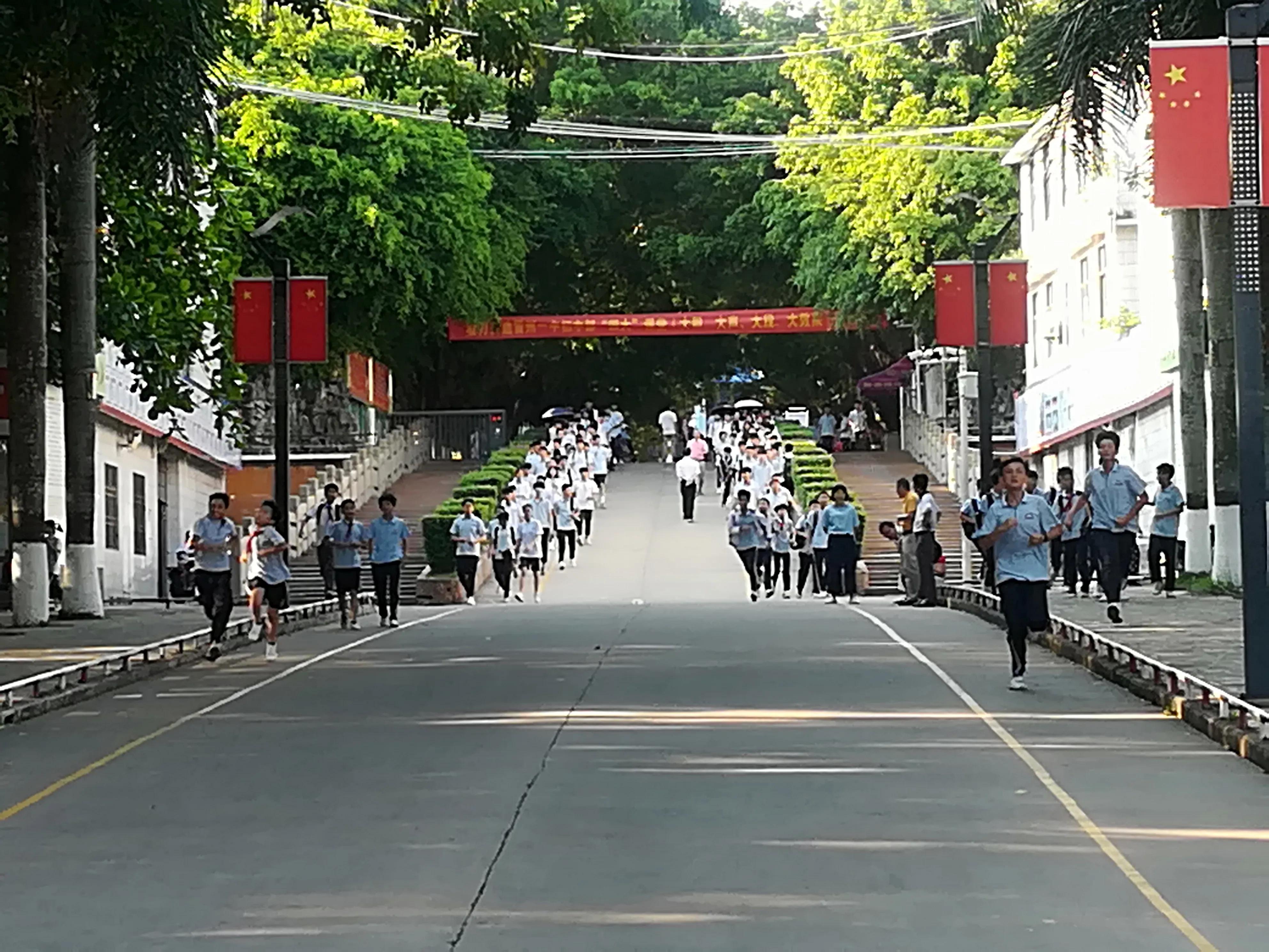 雷州教育最好的是哪里,雷州教育怎么样