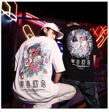 嘻哈风彩色着装,嘻哈色彩潮牌服饰