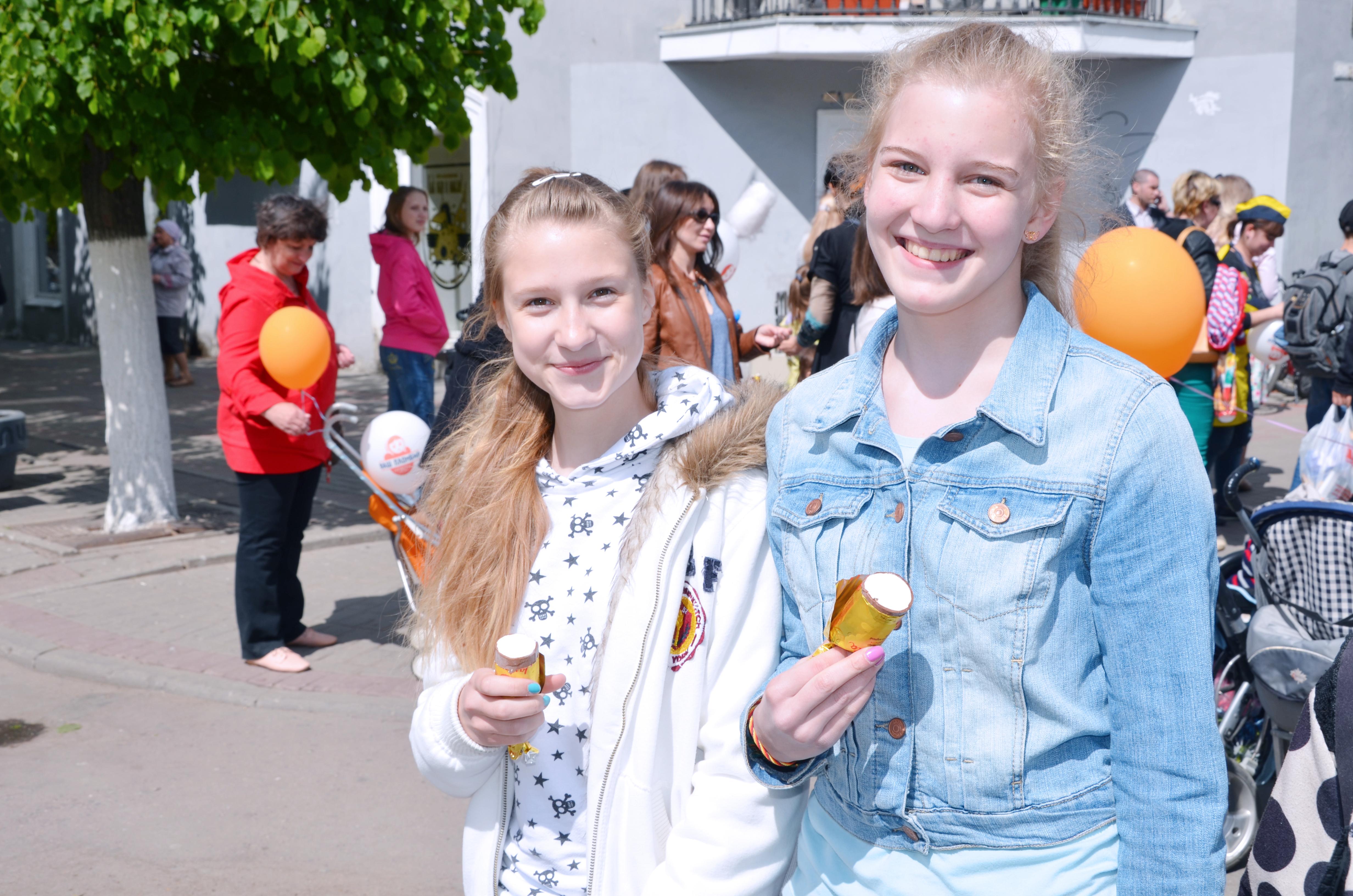 吃冰淇淋新方法,怎么吃冰淇淋才是正确的