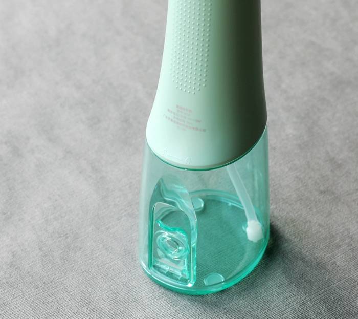 牙医向你推荐一款杀菌冲牙器,罗曼冲牙器加水