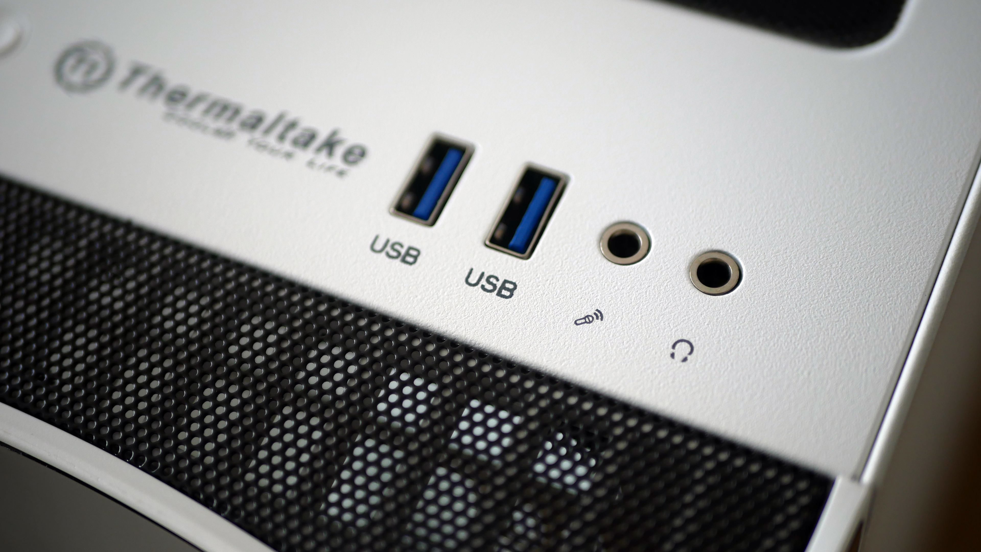 tt挑战者v3机箱,挑战者h3机箱安装教程