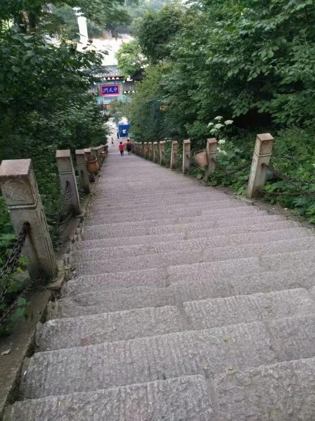 徒步老君山,徒步老君山教学
