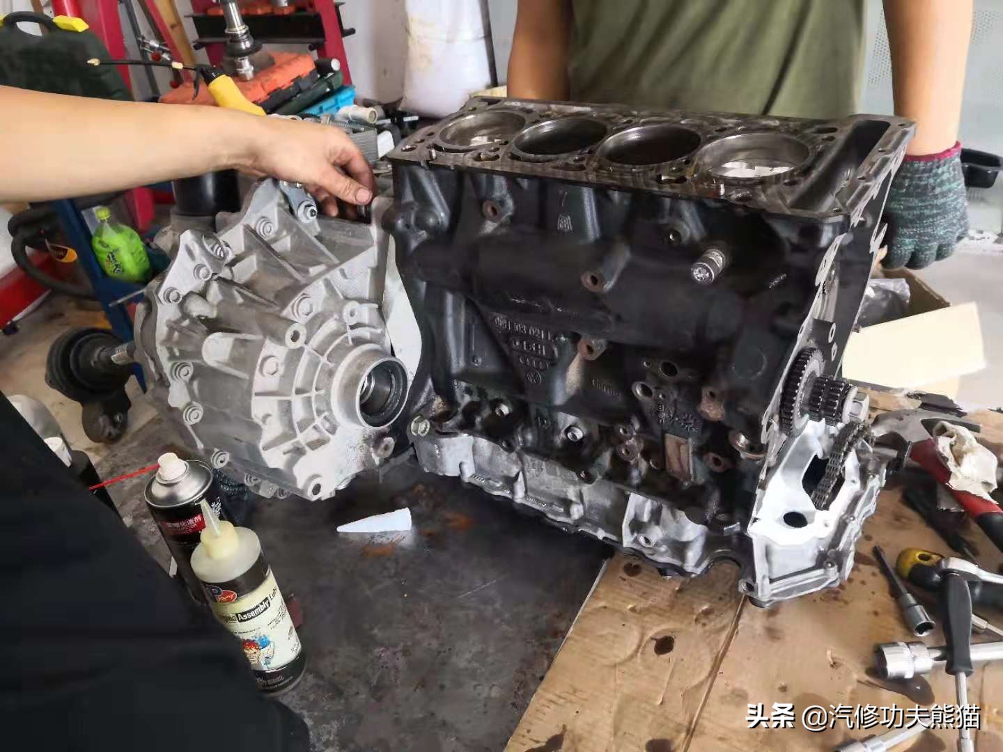 进口迈腾旅行版哪一款不烧机油,14年大众迈腾旅行版进口驾驶感受