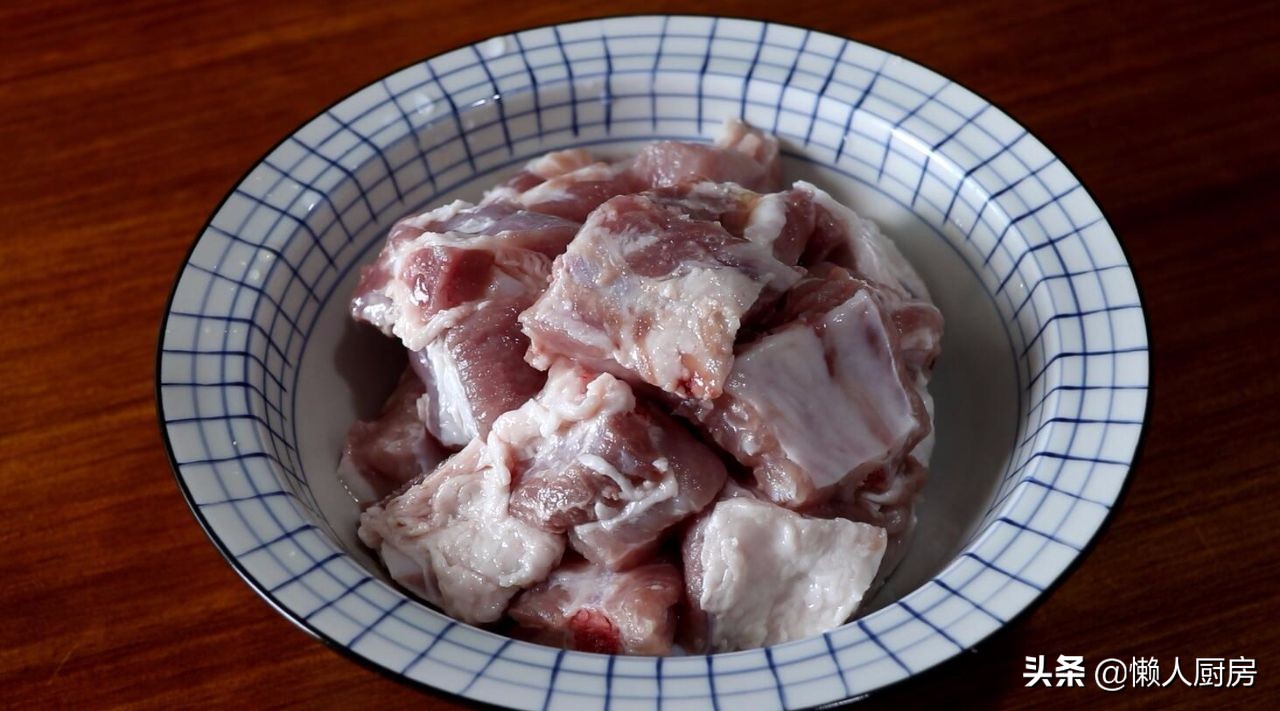 电饭锅糖醋排骨的家常做法,不用油糖醋排骨的做法步骤