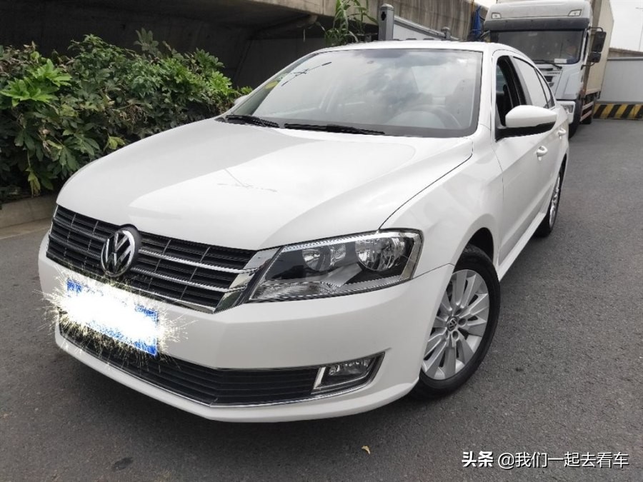 花6万5买了2017年的二手捷达值吗,最便宜的二手14年大众朗逸出售