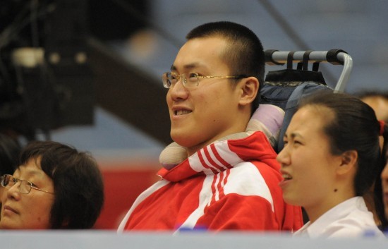 炮姐周苏红,周苏红照顾瘫痪丈夫5年