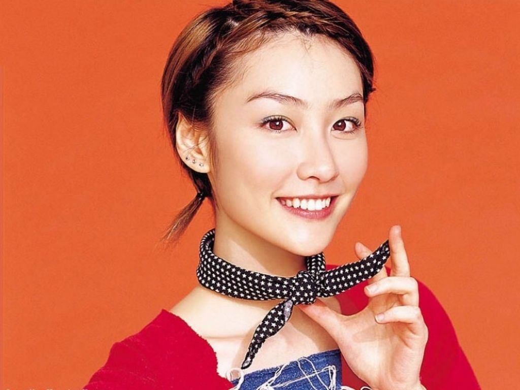 陈文媛:因陈冠希身败名裂,与富豪男友10年情断,今已结婚生子