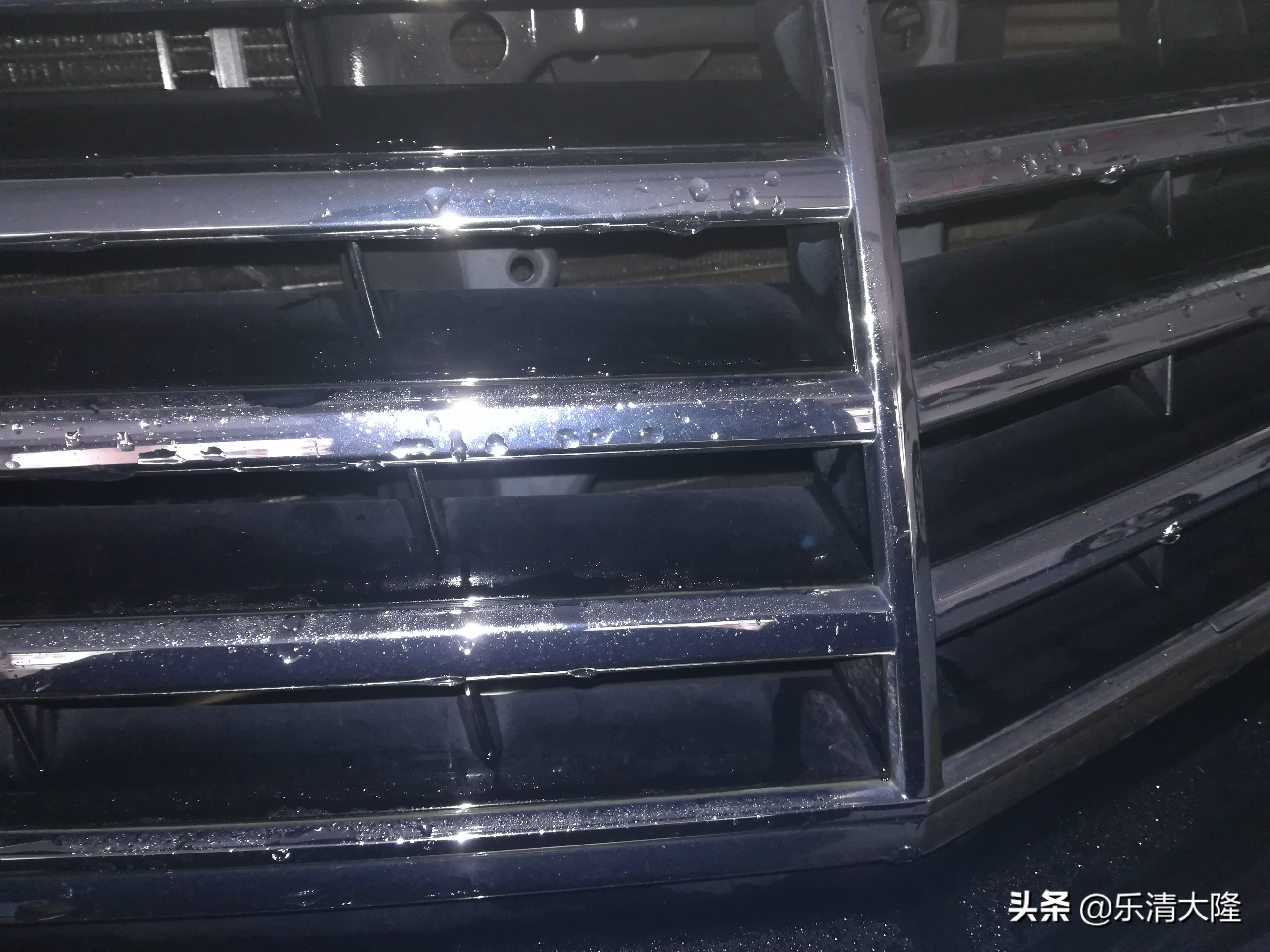 奔驰s350门边镀铬条,奔驰s350座椅清洗翻新