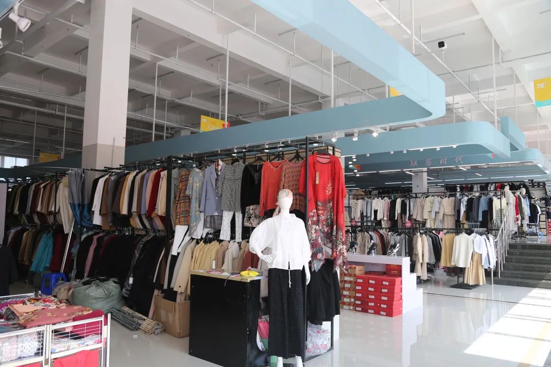 冠军服装城在哪,冠军服装城女装