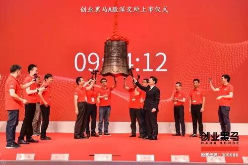 社群创业是草根逆袭,从零到一创业必备干货社群