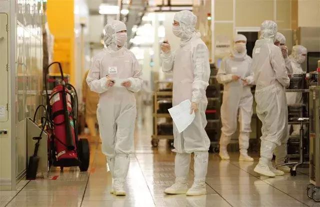 211毕业芯片行业工资多少,211智能制造研究生月薪