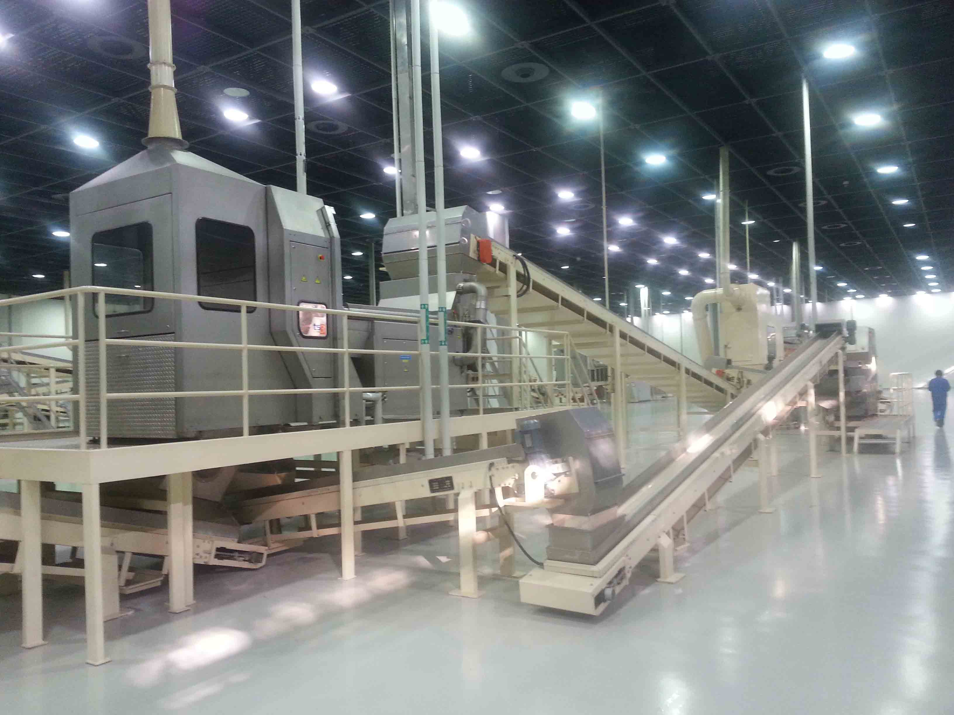 烟草应届生福利待遇,国企烟草待遇揭秘