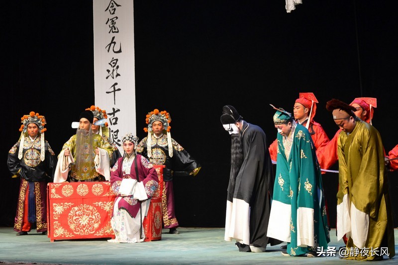 血溅白练,六月飞雪,大旱三年,窦娥死前为何要许下这三桩誓愿?