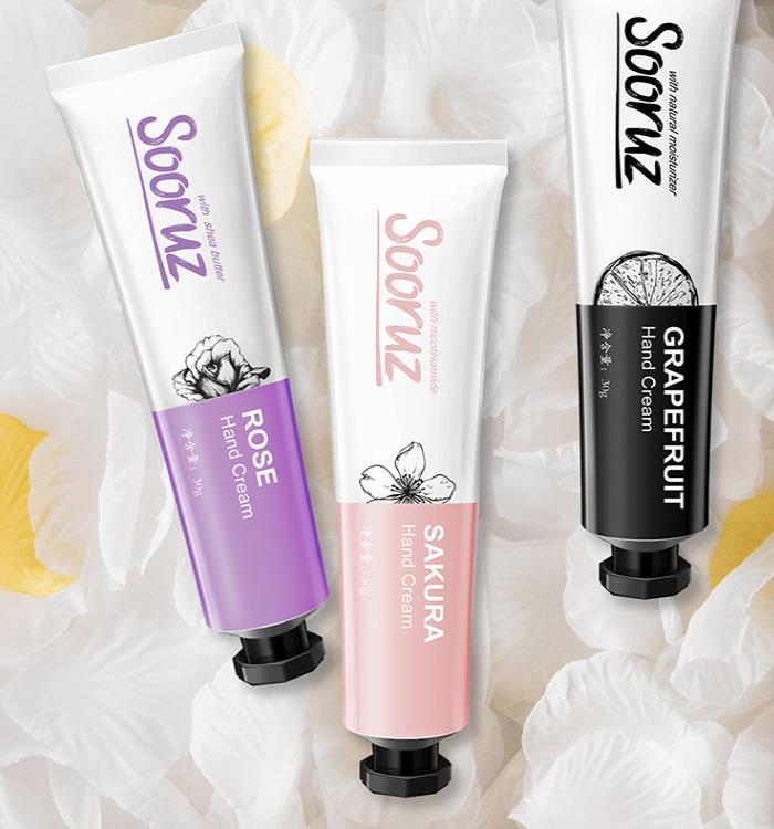 再年轻的脸也挡不住“奶奶”手，隐藏年龄的秘密，全靠这一只