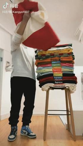 麦当娜50岁时穿衣打扮,61岁麦当娜自曝秀出美貌不减年华