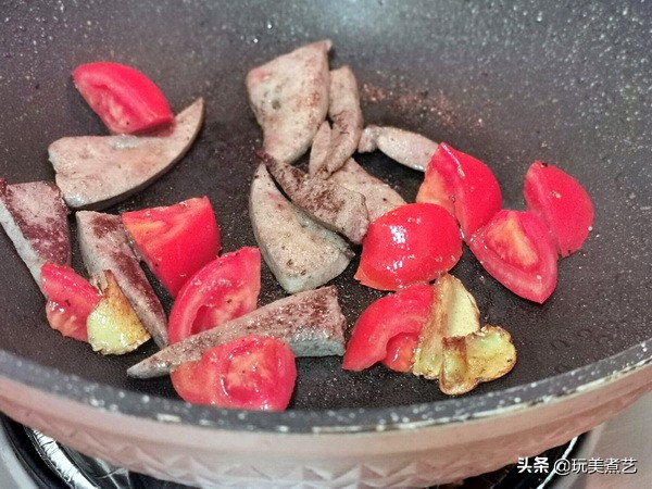 怎么煮猪肝才不缩水,怎么煮猪肝软不硬好吃