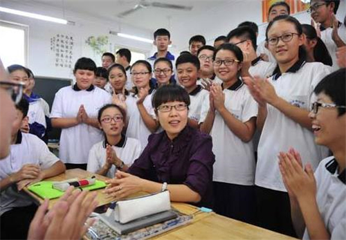 当老师的好处和坏处以及原因,当老师要注意哪些细节