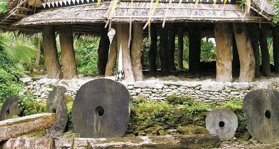 世界上最富的石头1克2万人民币,世界上最重的石头有多重