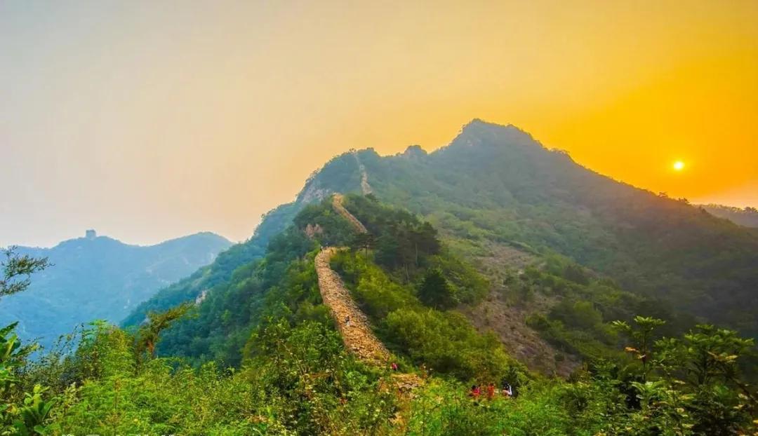 东戴河的海依然很美,东戴河是渤海湾吗