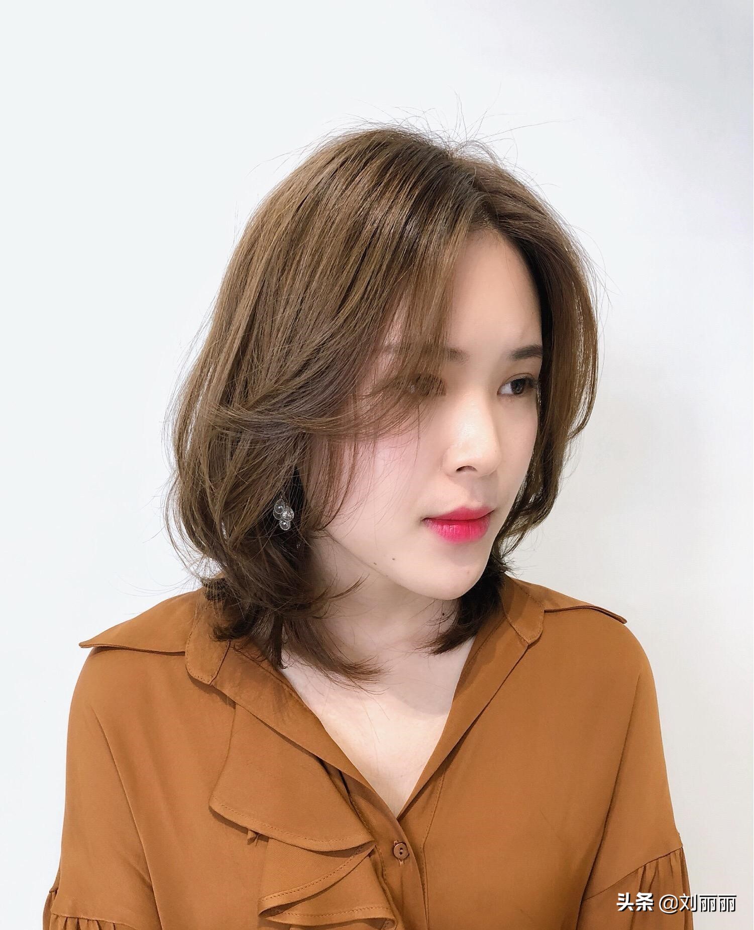 最新流行的锁骨发型,永不过时的发型