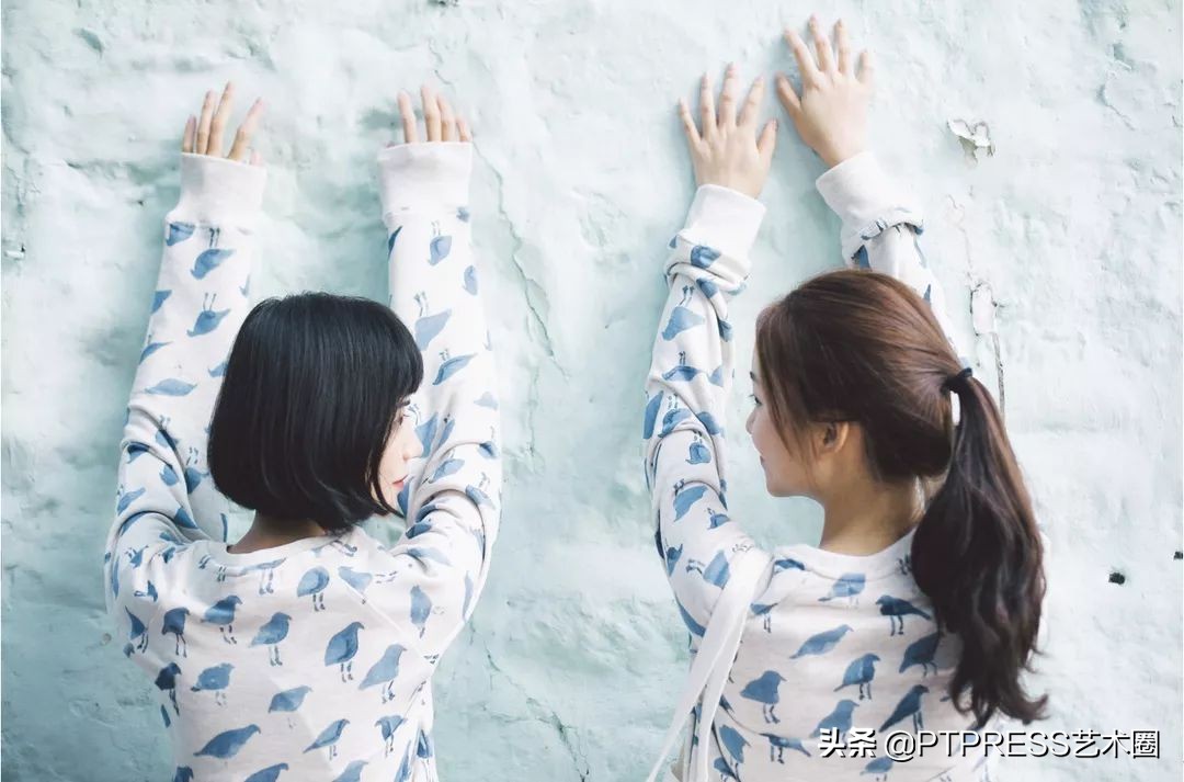 闺蜜拍照如何拍出高级感,闺蜜照怎么拍照好看又上镜