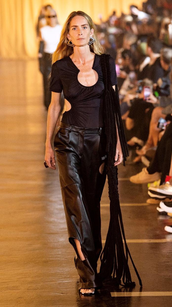 夏日必备的t恤单品,夏天必备新款t恤