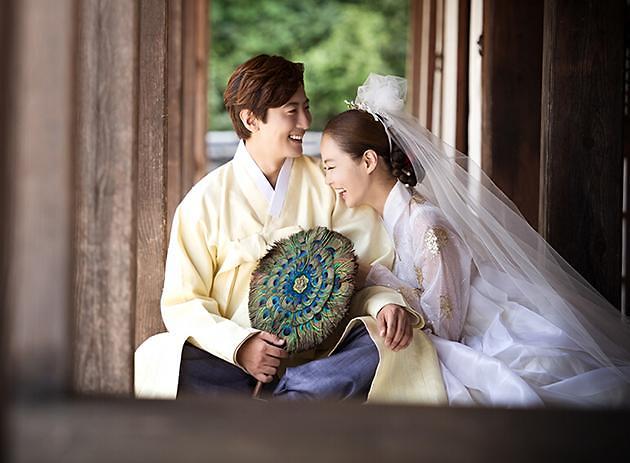 15对明星夫妻离婚官宣文案，大家都相互祝福，只有黄奕破口大骂