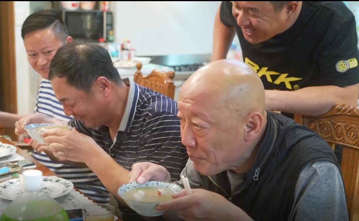 十年前,我只带了一根鱼竿出门,吃遍了世界上的各种顶级海鲜