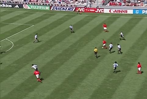 1998法国世界杯精彩进球,1998年世界杯法国对巴西